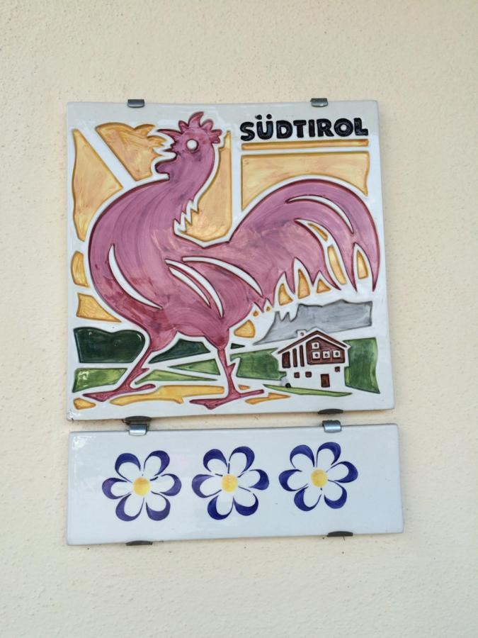 Bed and Breakfast Gruberhof Postal / Burgstall Екстер'єр фото