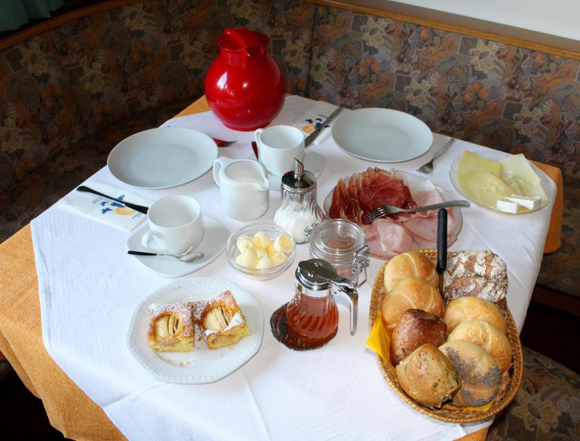 Bed and Breakfast Gruberhof Postal / Burgstall Екстер'єр фото